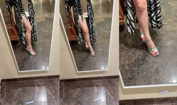 25762389