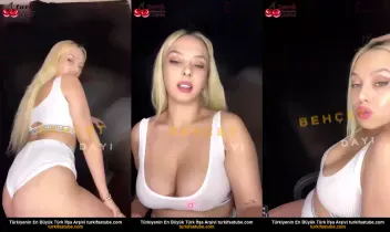 Sarı saçlı bayan canlı yayın yapıyor, boşalıyor