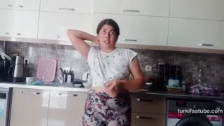 89445900